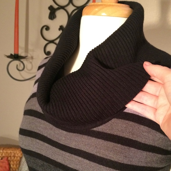 Ombre Striped Sweater Dress - Picture 3 of 7